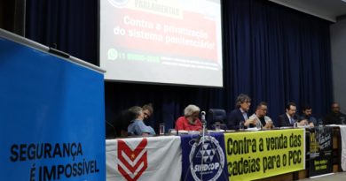Contra privatização do sistema penal, frente parlamentar reúne apoio de deputados, servidores e entidades Contra privatização do sistema penal, frente parlamentar reúne apoio de deputados, servidores e entidades