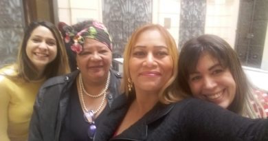 Kátia Rodrigues, diretora da Mulher da Fessp-Esp, participa da comemoração de Ações de Combate à Violência Contra a Mulher Kátia Rodrigues, diretora da Mulher da Fessp-Esp, participa da comemoração de Ações de Combate à Violência Contra a Mulher